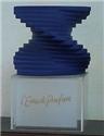 來自法國的精品MONTANA,造型宛如女人的曲線,是你值得收藏的,絕無僅有,這是本人收藏已久,目前忍痛割愛,高約27公分,寬約15公分,僅此一見錯過可惜.