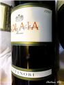 1999 Solaia Antinori ，因為她就是solaia，百貨公司的地下室的酒坊買的~~ Wine Spectator Score 94/100 Robert Parker Score 94/100