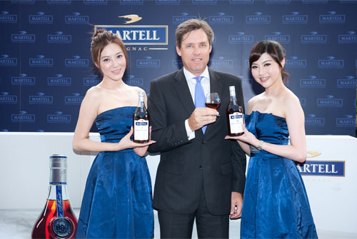 martell_0620_6.jpg