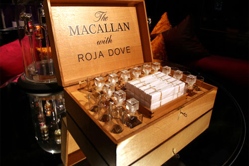 Roja-Dove_1104_2.jpg