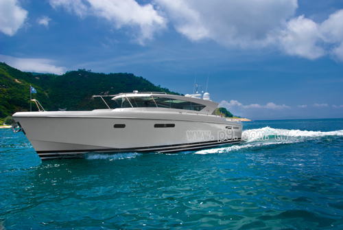 Delta-Powerboats_0808_7.jpg