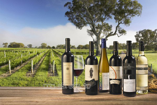 Wine-Enthusiast_0814_1.jpg