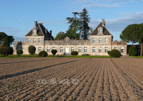 Chateau-de-Cerons_0220_1.jpg