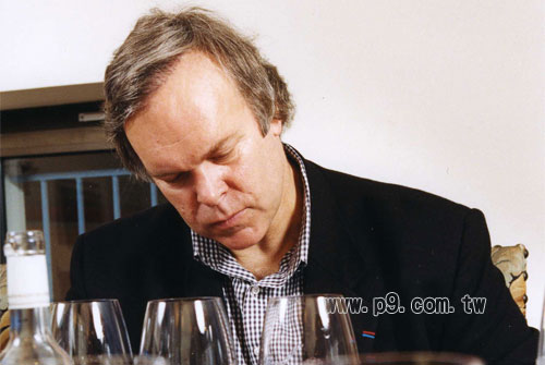 Robert-Parker-2011_0221_1.jpg