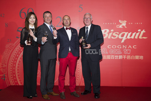 Bisquit_0804_7.jpg