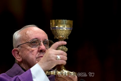 POPE_20141230_1.jpg
