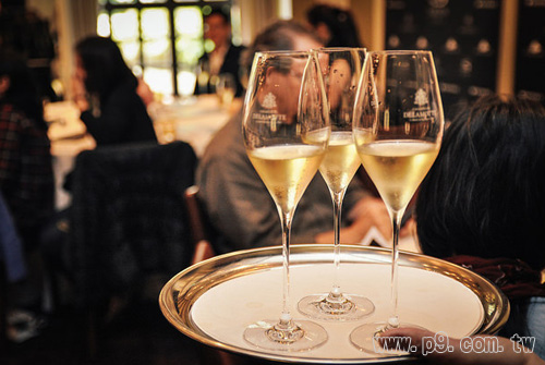 Salon-&-Delamotte_20150429_8.jpg