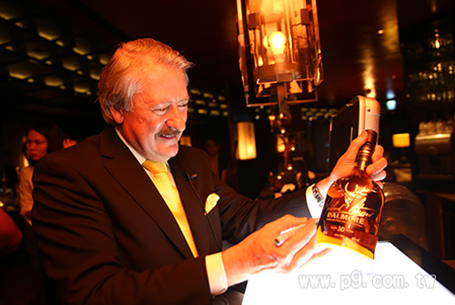 dalmore30_2.jpg