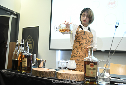tbs2017091902-6.jpg