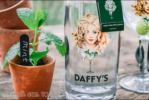 Daffys_20180612_2.jpg