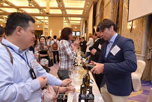 UGCB_20180605_5.jpg