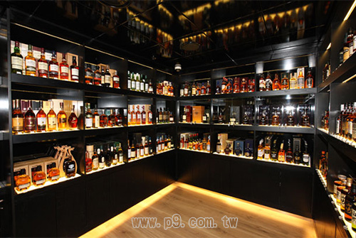 Whisky-Shop_20180731_2.jpg