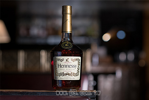 Hennessy_20181111_1.jpg
