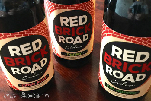 Red-Brick-Road_20181107_2.jpg