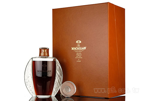 Macallan-Lalique_1021_1.jpg