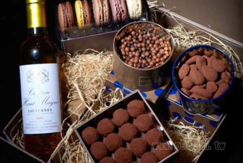 BEST-FESTIVE-GIFT_1227_7.jpg