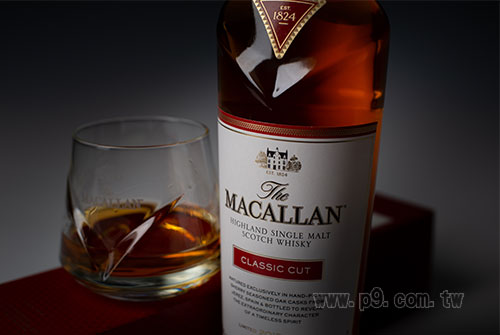 Classic-Cut_1129_3.jpg