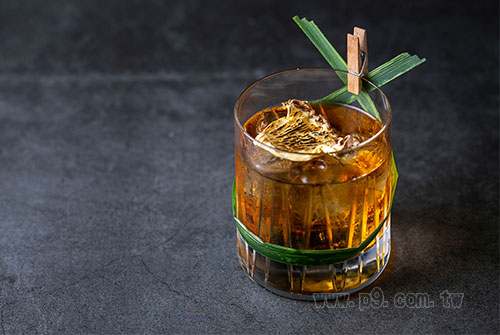 INGESBarGrill_1219_09.jpg