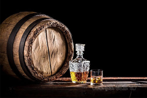whisky-cask_0102_2.jpg