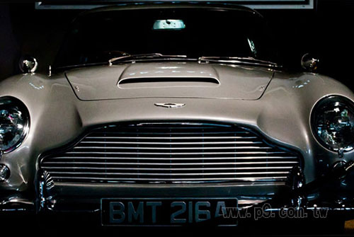 DB5_0814_7.jpg