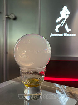 Sherry-Bomb_0903_4.jpg