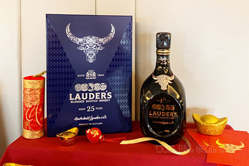 Lauders_0113_2.jpg