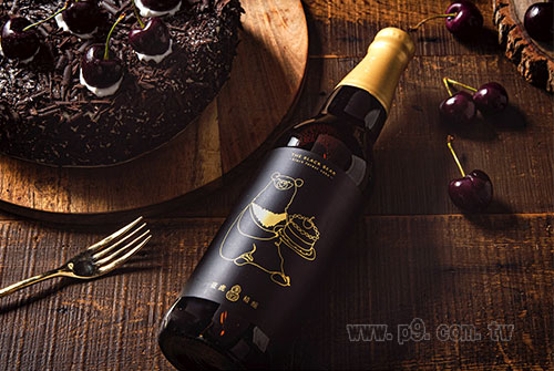 blackbear_0107_3.jpg