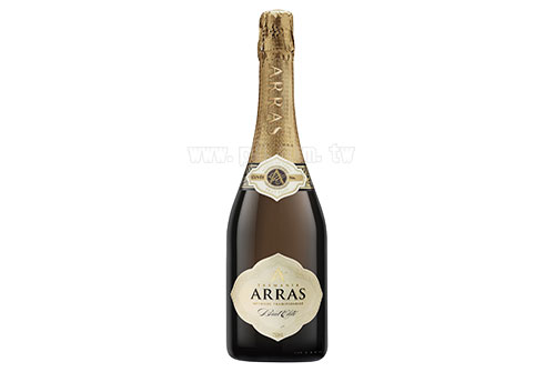 Accolade_0816_08.jpg