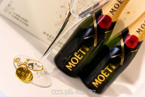 1207_Moet_2.jpg