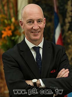 1215_MarkKent_1.jpg