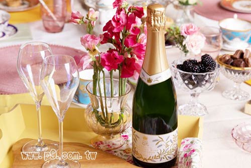 0221_Sparkling_2.jpg
