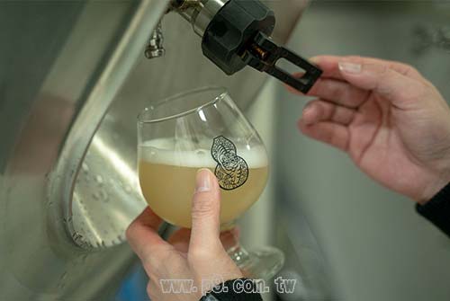 0225_TaihuBrewing_4.jpg
