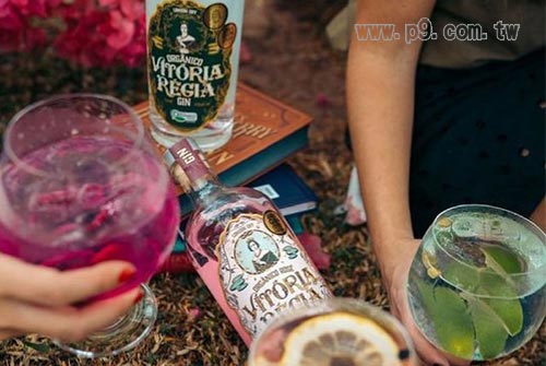 0704_gin_1.jpg