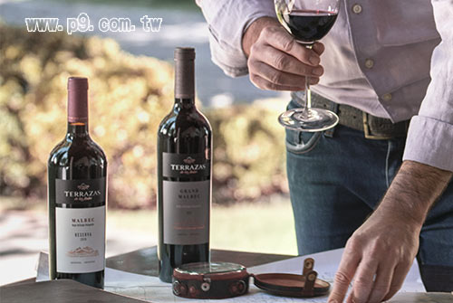 0722_wine_1.jpg