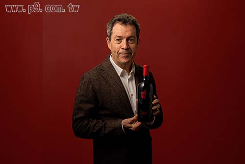 220221128_ben_1.jpg