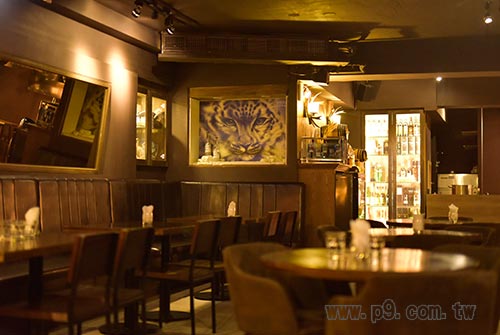 0216_bar_1.jpg