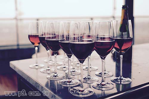 0327_OperaWine_2.jpg