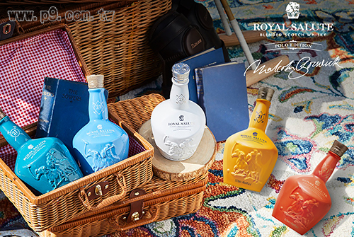 0601_royalsalute_2.jpg