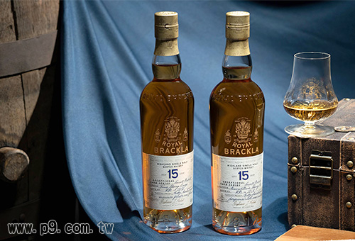 0718_ROYAL_1.jpg