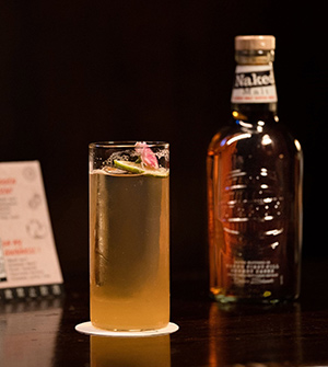0802_bar_2.jpg