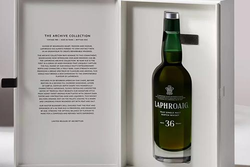 1129_Laphroaig_1.jpg