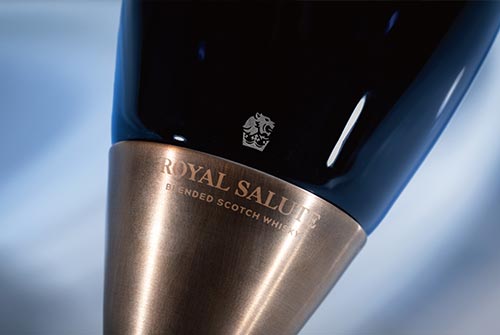 0226_royalsalute_4.jpg