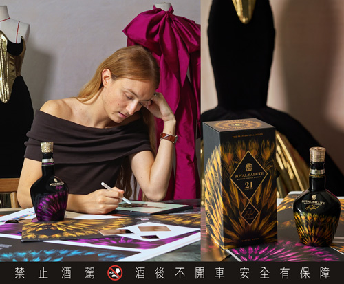 1004_Royal_3.jpg