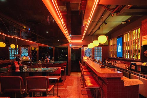 1122_bar_3.jpg