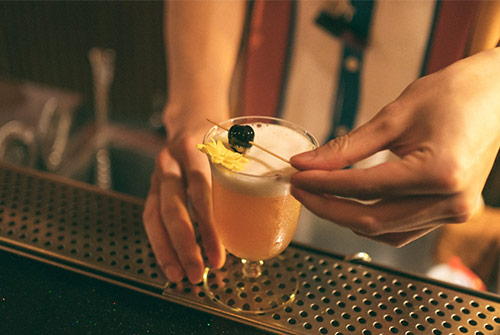 1122_bar_4.jpg