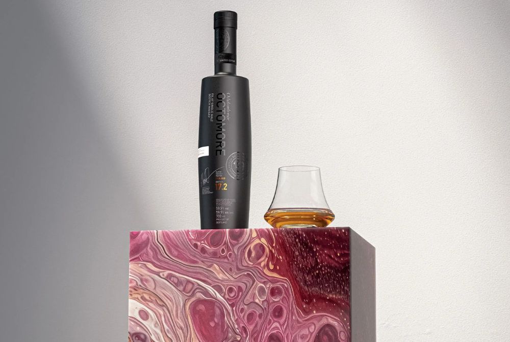 0911_重泥煤怪獸第 17 彈降臨布萊迪發表Octomore 17 系列3.jpg