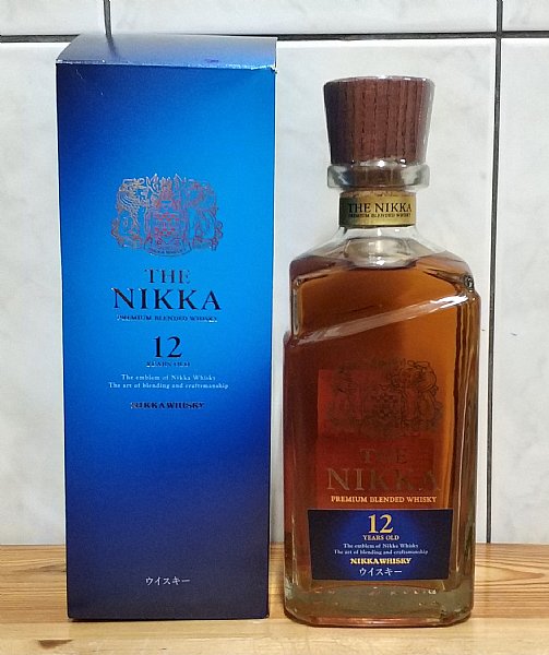 完整的NIKKA 12年，有外盒www.P9.com.tw :::品酒網::: 各式威士忌推薦