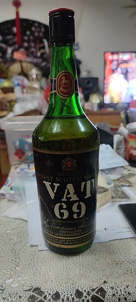 VAT69 VAT 69 老蘇格蘭威士忌43度750ml :::P9品酒網:::