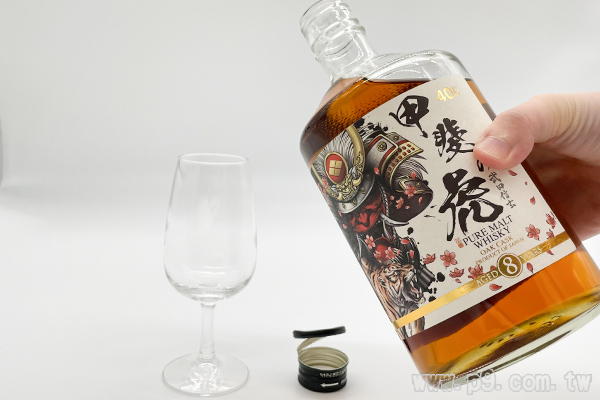 希少品サントリー ウイスキー 武田信玄 風林火山 特級 陶器ボトル