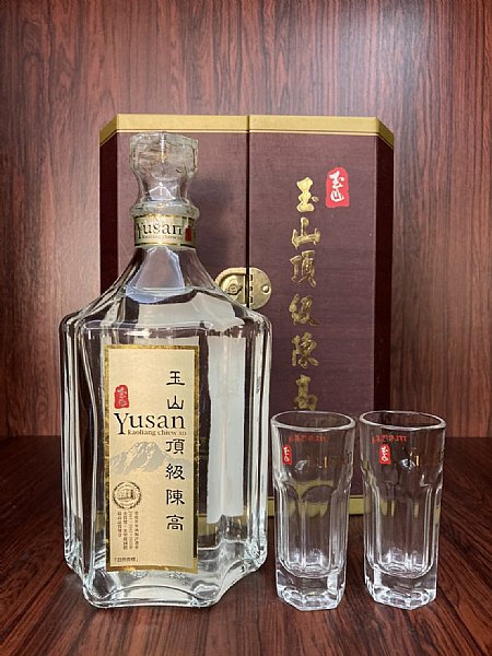 白酒 玉山 頂級陳高 660ml SH0784新品 玉山頂級陳高660ml ［飯能本店